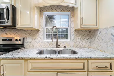 7810 US Highway 301 S, Four Oaks, NC 27524 - Photo 9