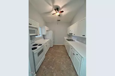 3010 Winston Drive #81, Burlington, NC 27215 - Photo 3