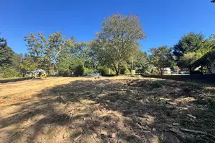 1004 Pond St, Cary, NC 27511 - Photo 5