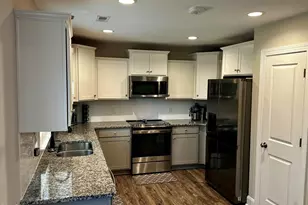 182 Pleasant Ridge Ct, Benson, NC 27504 - Photo 7