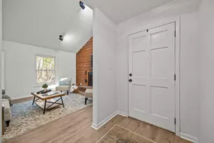 9909 Leslie Dr, Chapel Hill, NC 27516 - Photo 5