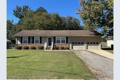 309 Saint Street, Dunn, NC 28334 - Photo 1