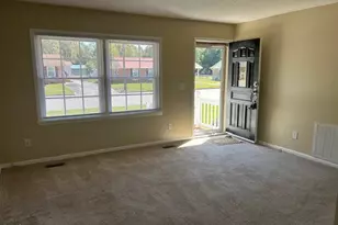 309 Saint St, Dunn, NC 28334 - Photo 3