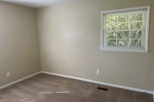 309 Saint St, Dunn, NC 28334 - Photo 9