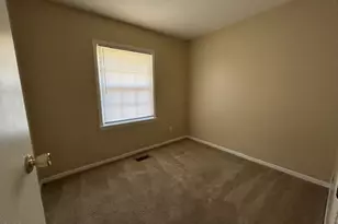 309 Saint St, Dunn, NC 28334 - Photo 13