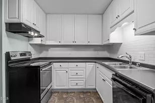 216 James St, Carrboro, NC 27510 - Photo 9