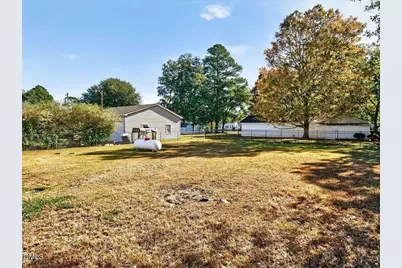 305 S Pearl Street, Princeton, NC 27569 - Photo 23