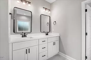 3803 Huntcliff Dr, La Grange, NC 28551 - Photo 21