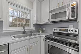 1000 Brookgreen Dr, Cary, NC 27511 - Photo 11