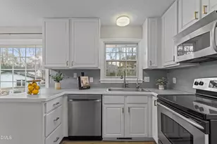 1000 Brookgreen Dr, Cary, NC 27511 - Photo 7