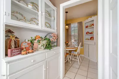 303 W Dolphin Street, Siler City, NC 27344 - Photo 15