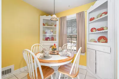 303 W Dolphin Street, Siler City, NC 27344 - Photo 11