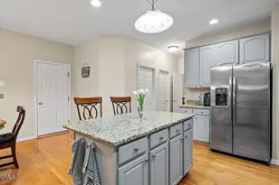 2536 Gregmoor Ct, Raleigh, NC 27614 - Photo 13