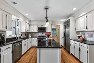 7312 Haymarket Ln, Raleigh, NC 27615 - Photo 5