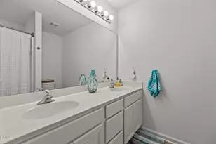 130 Dove Cottage Ln, Cary, NC 27519 - Photo 21