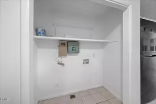 1605 Hickoryridge Ct, Fayetteville, NC 28304 - Photo 11