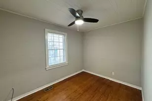 1012 Berkeley St, Durham, NC 27705 - Photo 9