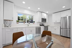 104 Lilac Dr, Carrboro, NC 27510 - Photo 9