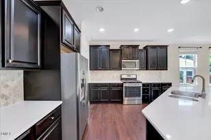 1464 Padstone Dr, Apex, NC 27502 - Photo 5