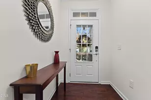 208 Kylemore Cir, Cary, NC 27513 - Photo 5