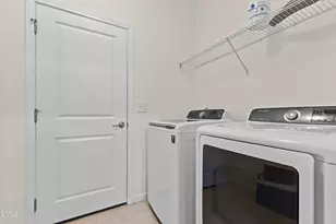 208 Kylemore Cir, Cary, NC 27513 - Photo 15