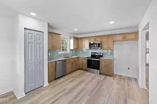 12 Sameer Ct, Durham, NC 27703 - Photo 11