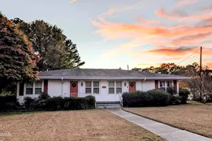 813 N Church St, Zebulon, NC 27597 - Photo 1