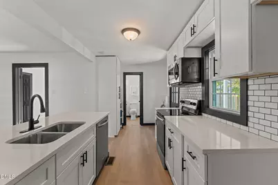 406 Old Whiteville Road, Lumberton, NC 28358 - Photo 17