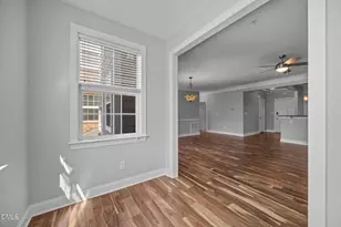 10410 Rosegate Ct, Raleigh, NC 27617 - Photo 15