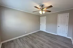 2702 Cartier Dr, Raleigh, NC 27608 - Photo 9