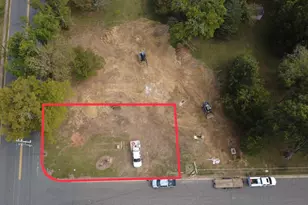 203 E Parker St, Graham, NC 27253 - Photo 1