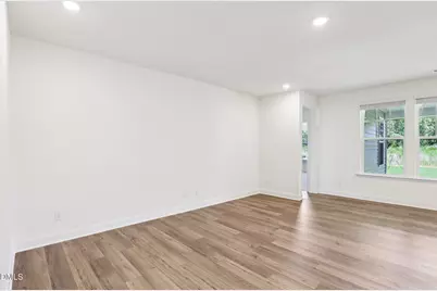 521 Hipwood Drive, Zebulon, NC 27597 - Photo 15