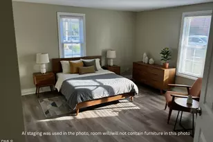 204 W Hill St, Benson, NC 27504 - Photo 11