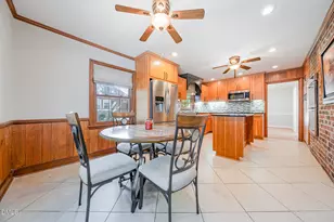 2055 Shirley Dr, Burlington, NC 27215 - Photo 21