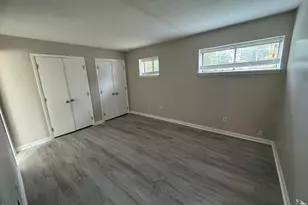 533 Pine Ridge Pl, Raleigh, NC 27609 - Photo 5