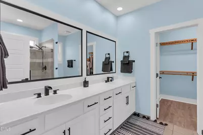 405 Ivy Lane Lane, Carolina Beach, NC 28428 - Photo 9