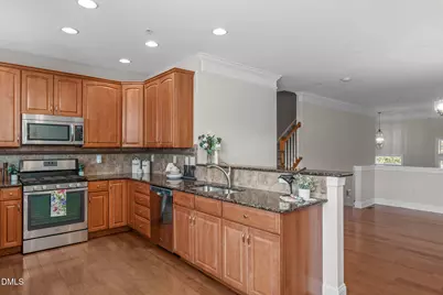 10410 Sablewood Drive #109, Raleigh, NC 27617 - Photo 9