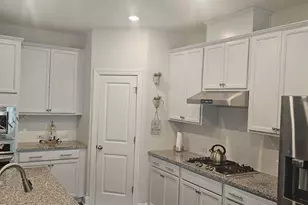 225 Seneca Shore Dr, Holly Springs, NC 27540 - Photo 11