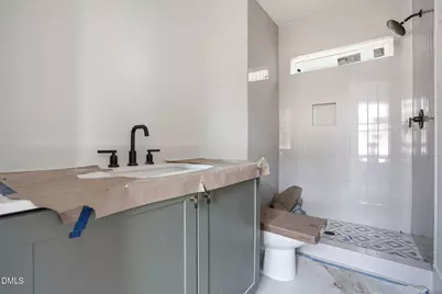 506 W Chatham Street, Apex, NC 27502 - Photo 5