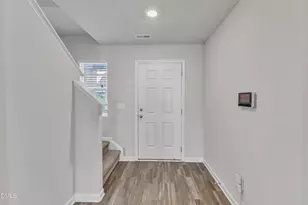 717 Little Patch St, Zebulon, NC 27597 - Photo 5