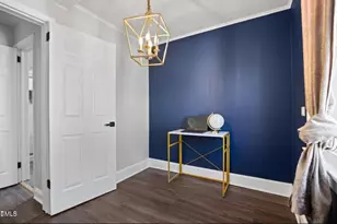 606 E Club Blvd, Durham, NC 27704 - Photo 9