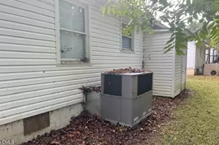 200 W Westbury Dr, Oxford, NC 27565 - Photo 5