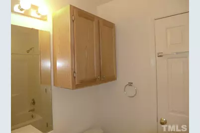 400-B W Poplar Avenue, Carrboro, NC 27510 - Photo 3