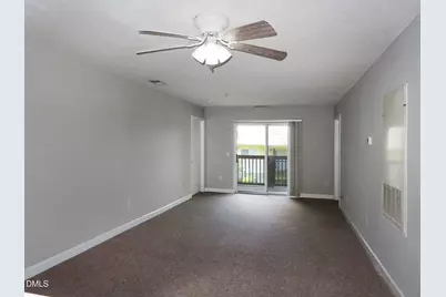 303 Smith Level Road #B31, Chapel Hill, NC 27516 - Photo 5