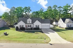 22 Quebec Dr, Selma, NC 27576 - Photo 17