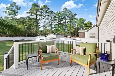 22 Quebec Drive, Selma, NC 27576 - Photo 9