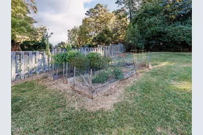 1332 Banbury Road, Raleigh, NC 27607 - Photo 39