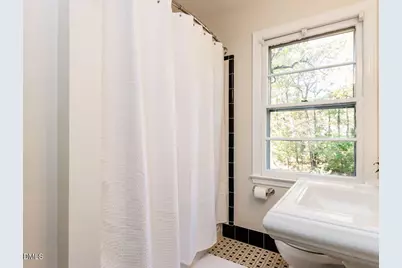 1332 Banbury Road, Raleigh, NC 27607 - Photo 23