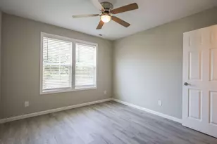 255 Erwin Rd, Chapel Hill, NC 27514 - Photo 5