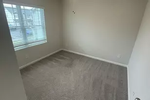 1089 Peony Ln, Youngsville, NC 27596 - Photo 15